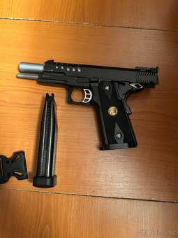 M1911 - 2