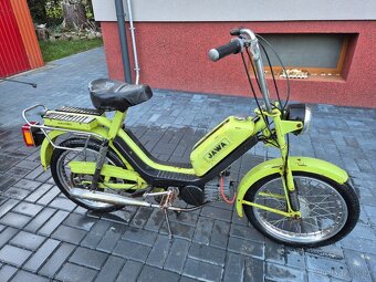 Babetta 210 s kartičkou, původní zelená 1. - 2