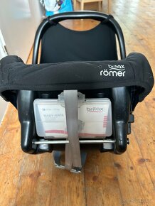 Dětská autosedačka vajíčko Britax Romer - 2