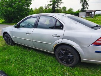 Ford Mondeo mk3 GHIA - 2