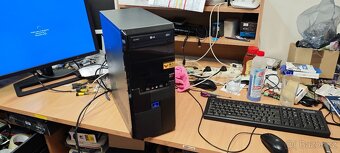 CPU AMD FX-6350 6 Jader, 8GB DDR3,232 SSD, 1TB SATA - 2