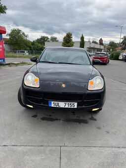 Na prodej Havarovaný Porshe Cayenne 2003 4.5i LPG 250kw naje - 2