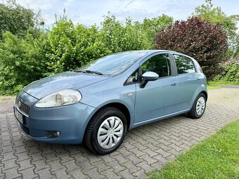 Fiat Grande Punto 1.2i 48kW, ČR, 8/2009, 2.maj. Digi klima. - 2
