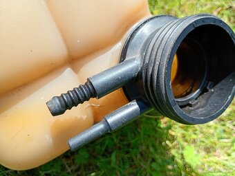 BMW E30 E36 Z3 expanzní nádobka M20 S50 M21 - 2