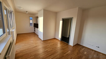 Pronájem slunného bytu 1+kk 40 m² Praha - Jinonice - Vidoule - 2