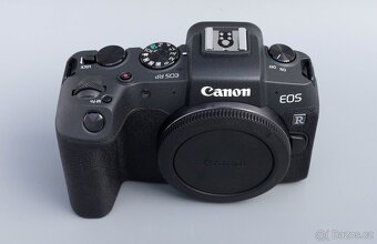 NOVÝ full frame CSC fotoaparát Canon RP + příslušenství - 2