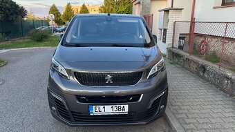 Peugeot E-Traveller Allure 2022, 61tis KM, 100kW, 75kWh - 2