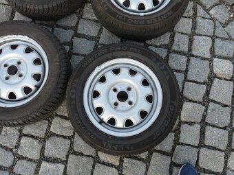 ZIMNÍ PNEU + DISKY SUZUKI SUBARU 165/70R14 - 2