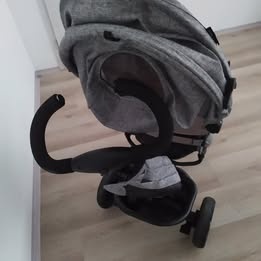 6 v 1 tříkolka Aveo, šedá - 2