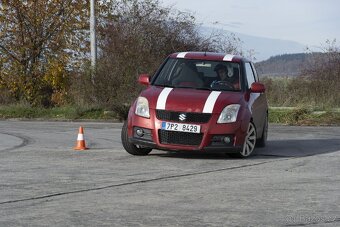 Suzuki Swift Sport - 2