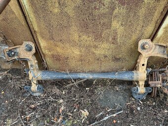 Opel přední nápravnice a zadní náprava - 2