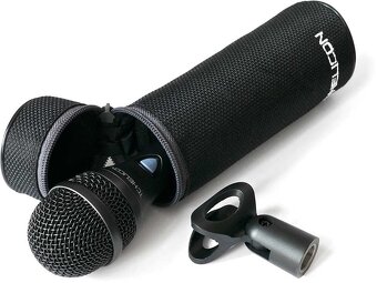 TC Helicon VoiceLive Touch 2 s mikrofonem a pedálem - 2