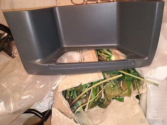 MAN TGL kola,plasty pod schody - 2