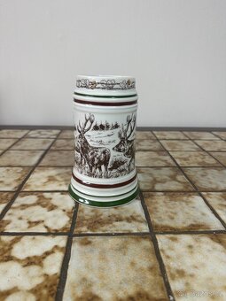 Vintage Pivní Korbel "Divoká Zvířata" - 2