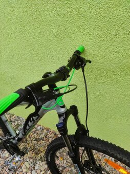 Značkové horské kolo KELLYS 27,5"/15,5" Hydraulic. disc - 2