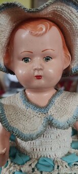 Starožitnou panenku cukřenkovou Technoplast - 2