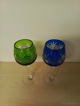 Sklenice na víno barevné - 2