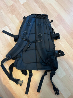 Batoh 40l - černý - 2