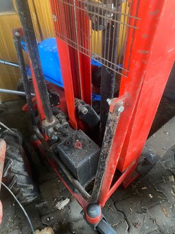 Vysokozvizny paletovaci vozik - 2