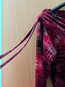 Dámské elegantní šaty - 2