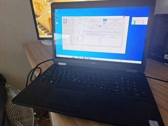 Dell Latitude E5570 - 2