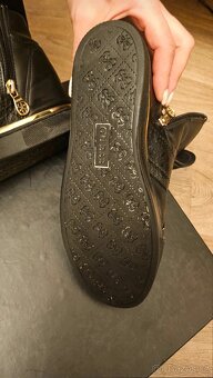 Guess zimní boty vel.38 - 2