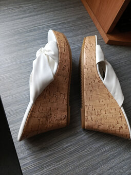 Prodám dámské sandalky - 2