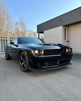 Dodge Challenger 5.7 Hemi RT Plus 2016 - 2