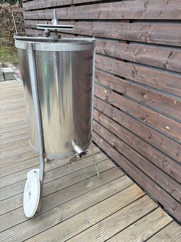 Pětirámkový nerezový medomet - 2