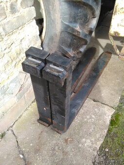 Paletizacni vidle. - 2