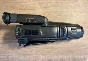 Video kamera SONY - CCD-FX200E PAL 8 - 2