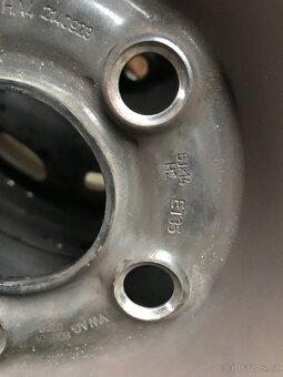 Originál plechové disky včetně pneu(5mm) 5X100 5jx14 ET35 - 2