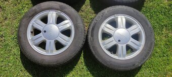 Sada ALU kol Dacia s letními pneumatikami - 2