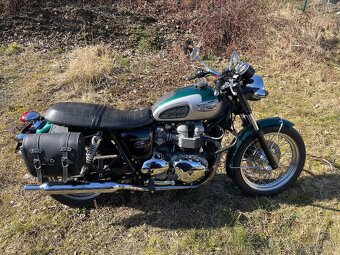 Triumph Bonneville T100 800 - 2
