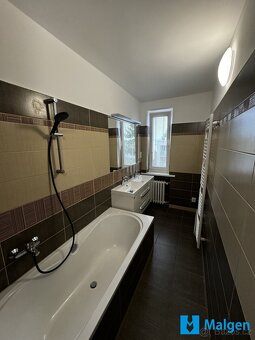 Pronájem byty 3+1, 79 m2 - Praha - Zbraslav, ev.č. 84240801 - 2