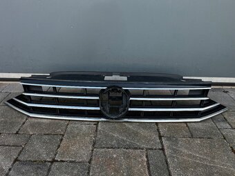Maska VW Passat B8 - 2