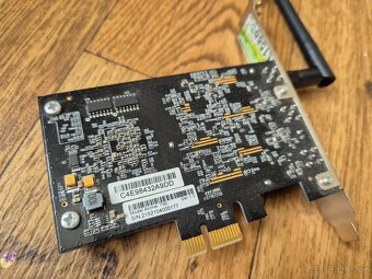 Dvoupásmová Wi-Fi karta TP-Link Archer T9E AC1900 - 2
