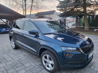 Prodám Škodu Karoq 1.5 TSI, rok 2019, Modrá Lava metalíza - 2