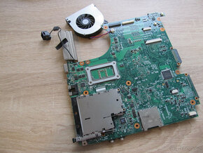 Základní deska z HP compaq 6720s - 2