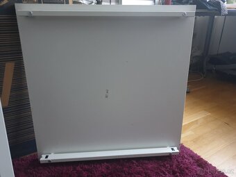 Jídelní stůl z IKEA - 2