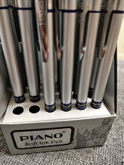 22 X pero Piano PT-186 - 2