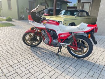 Honda Boldor CB f2 900 - 2