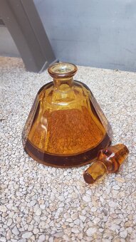 Luxusní Art Deco karafa – záhnědové sklo, retro elegance - 2