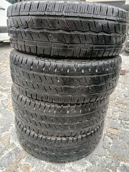 215/65/16C zimní pneu 215/65 R16C - 2