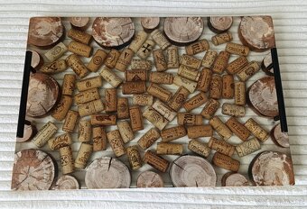 Servírovací podnos epoxid, korkové špunty, dřevo ořech - 2