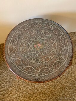 starožitný kuřácký (konferenční) stolek - 2