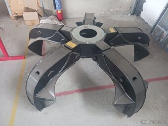 Polypový drapák Tizmar - 2