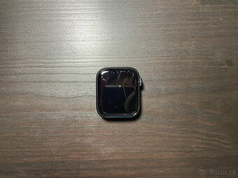 Apple Watch SE 2 2023 - 2