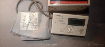 Digitální tlakoměr Omron M4 - 2