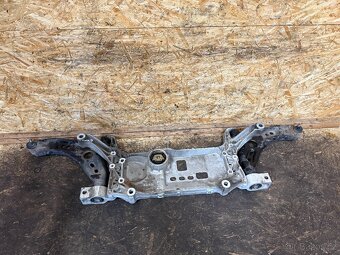 PŘEDNÍ NÁPRAVNICE VW PASSAT B7 7N0199369A - 2